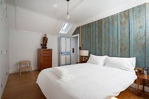 Seaview-2br-sleeps5-cottage-fastwifi-woodburner