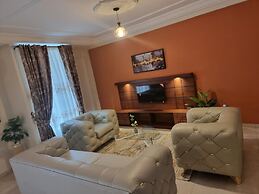 Résidence hôtelière MEDOM Palace, Bastos