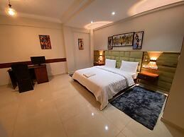 Résidence hôtelière MEDOM Palace, Bastos