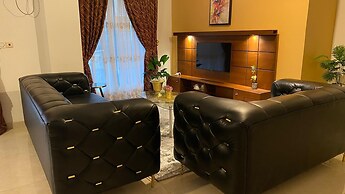 Résidence hôtelière MEDOM Palace, Bastos