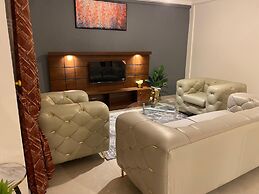 Résidence hôtelière MEDOM Palace, Bastos