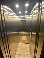 Résidence hôtelière MEDOM Palace, Bastos