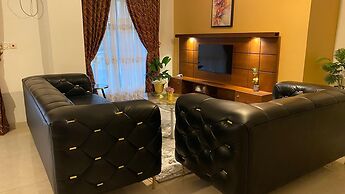 Résidence hôtelière MEDOM Palace, Bastos