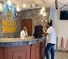 Résidence hôtelière MEDOM Palace, Bastos