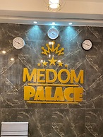 Résidence hôtelière MEDOM Palace, Bastos