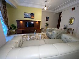 Résidence hôtelière MEDOM Palace, Bastos