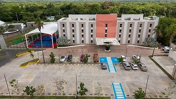 HOTEL ROYAL GARDEN TUXPAN