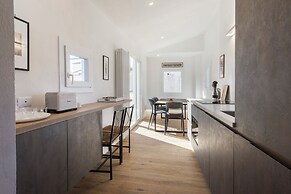 Santa Maria Novella penthouse by MMega