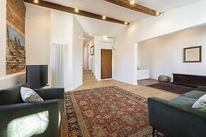 Santa Maria Novella penthouse by MMega
