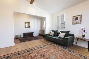 Santa Maria Novella penthouse by MMega