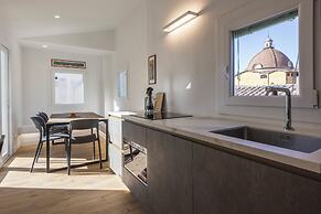 Santa Maria Novella penthouse by MMega