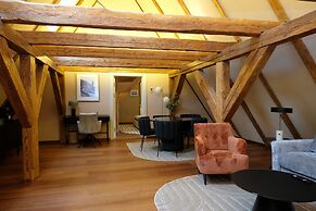 The Three Sisters Hotel