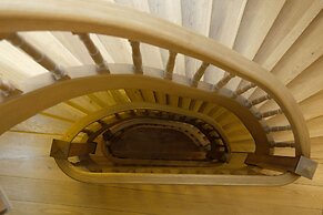 The Three Sisters Hotel