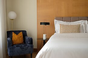 The Three Sisters Hotel