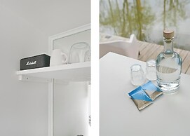 HouseBoat the NEW LAKE