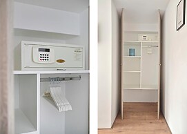 HouseBoat the NEW LAKE