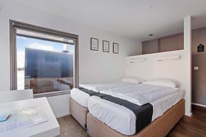 HouseBoat the NEW LAKE