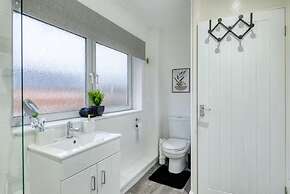 Last Min Weekend Stay, Trafford, Pets Welcome