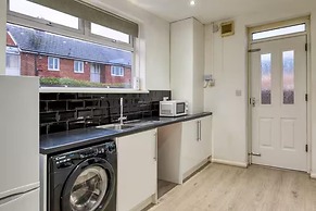 Last Min Weekend Stay, Trafford, Pets Welcome