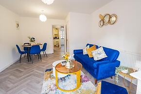 Collingwood Place, Birmingham With Free Parking