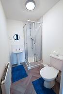 Collingwood Place, Birmingham With Free Parking