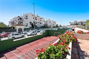 Sunny Getaway With Pool in Marbella - Ref M54