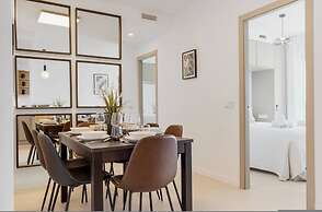 Sunny Getaway With Pool in Marbella - Ref M54