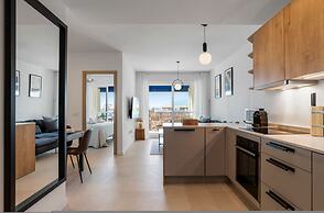 Sunny Getaway With Pool in Marbella - Ref M54