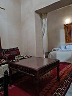 Dar Tamzdamte Skoura