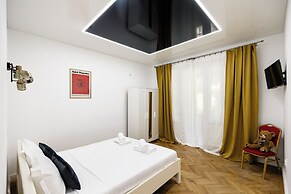 Bucharest Studios Hollywood Room