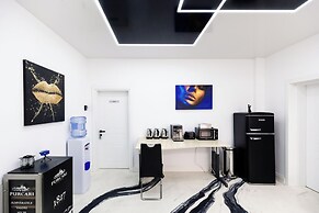 Bucharest Studios Hollywood Room