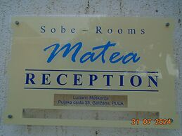 ROOMS MATEA PULA