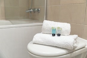 Elegant Shire House Apartment