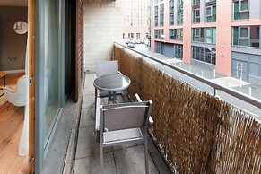 Elegant Shire House Apartment