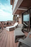 Mangrove Bay Hotel