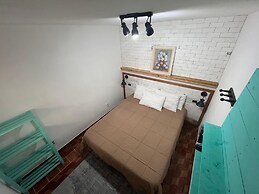 Colinna Hostel