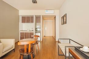 Modern Premium Studio T310