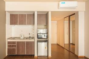 Modern Premium Studio T310