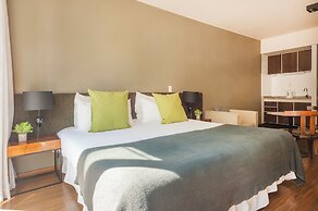 Modern Premium Studio T310