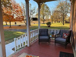 The Vine Bed & Breakfast LLC