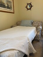 The Vine Bed & Breakfast LLC
