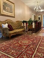 The Vine Bed & Breakfast LLC
