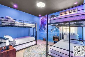 Avatar Lakefront Villa - Heated Pool & Cinema in Miami