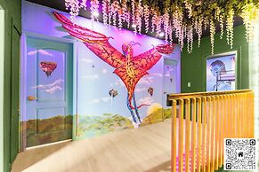 Avatar Lakefront Villa - Heated Pool & Cinema in Miami