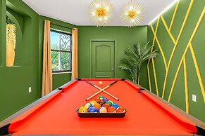 Avatar Lakefront Villa - Heated Pool & Cinema in Miami