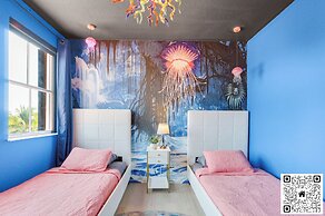 Avatar Lakefront Villa - Heated Pool & Cinema in Miami