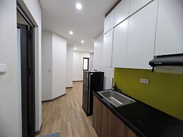 Era Apartment Lac Long Quan