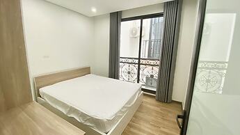 Era Apartment Lac Long Quan
