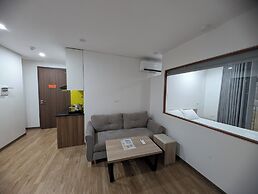 Era Apartment Lac Long Quan