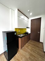 Era Apartment Lac Long Quan